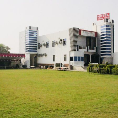Hotel Vinayak Palace Mathura Exterior foto